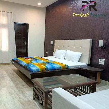 Hotel Prakash Regency Hapur Bagian luar foto