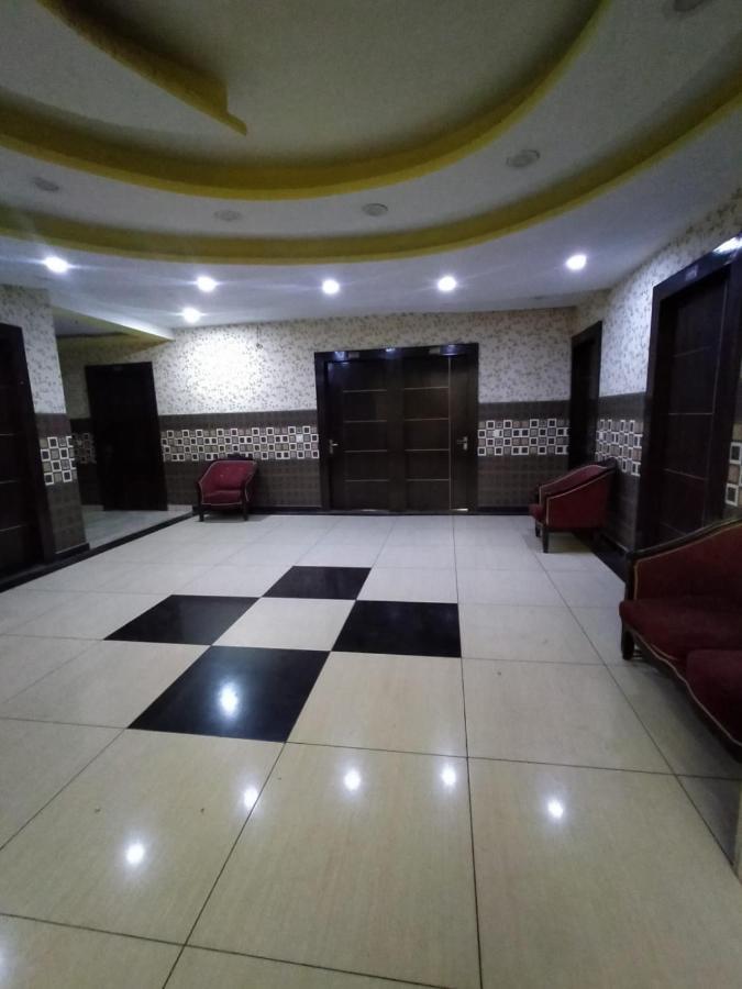 Hotel Prakash Regency Hapur Bagian luar foto