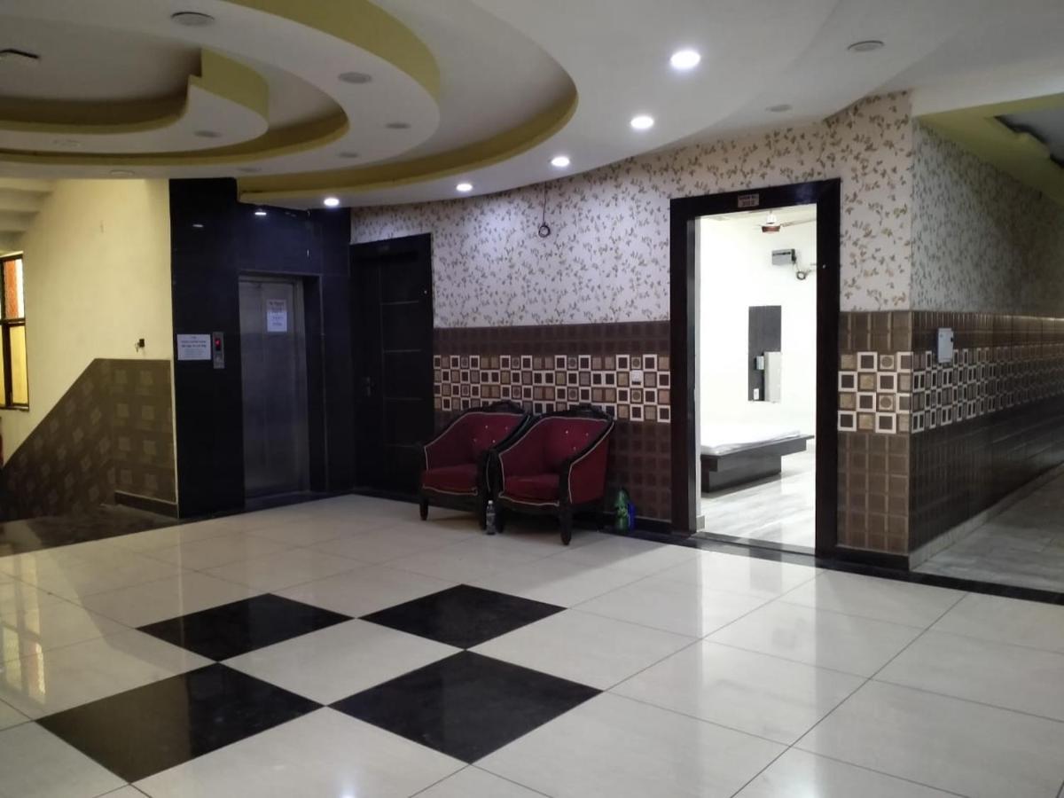Hotel Prakash Regency Hapur Bagian luar foto
